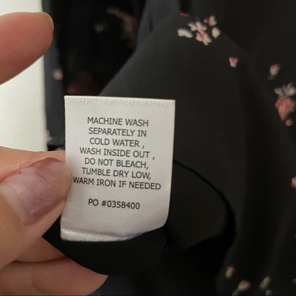 NWT Show Me Your Mumu Floral Blouse - Picture 5 of 9